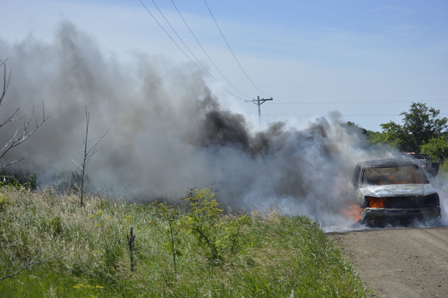 Wed. Car Fire (13).JPG